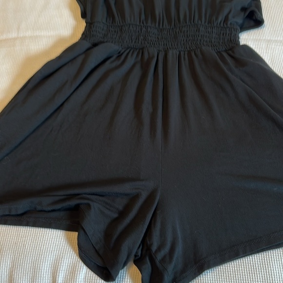 Aerie Solid Black Short Jumpsuit with Pockets Size XS - Picture 11 of 14